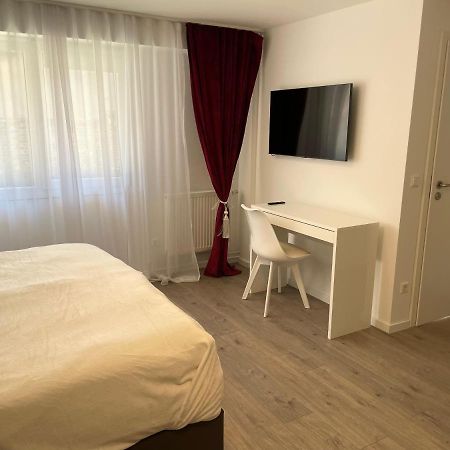 Prime Host Dream Deluxe Apartment Карлсруе Екстериор снимка